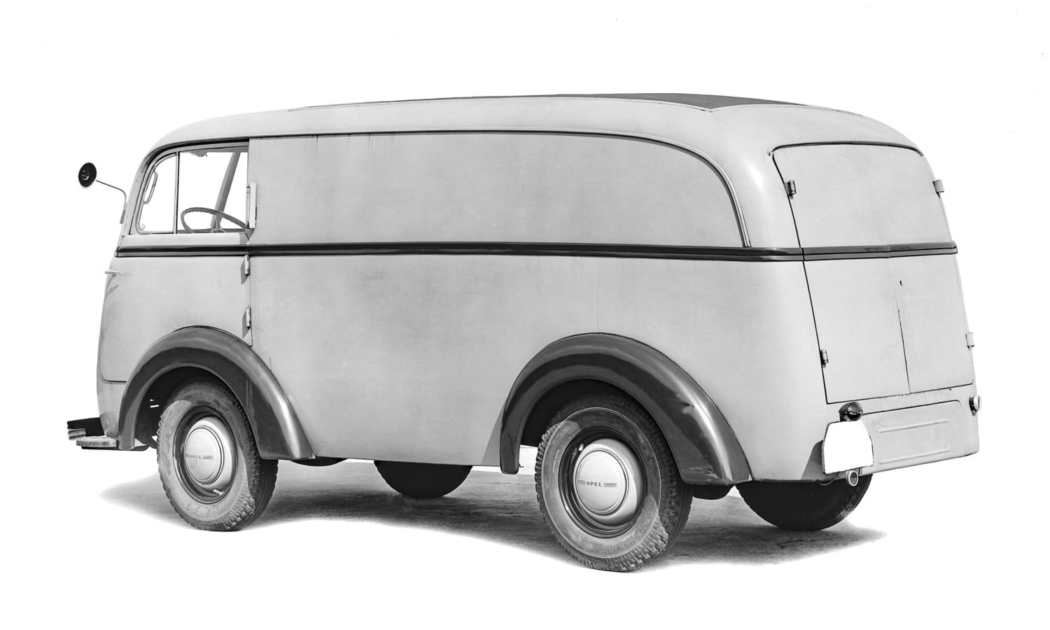 Opel Blitz Transporter Type 1,5-23 COE, 1937 5
