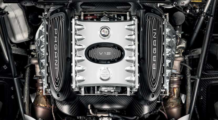 Pagani Huayra AMG twin-turbo V12