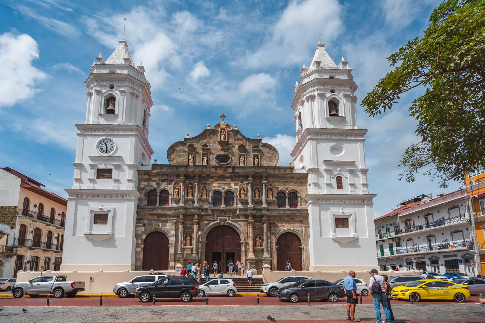 places to visit in panama city independence square