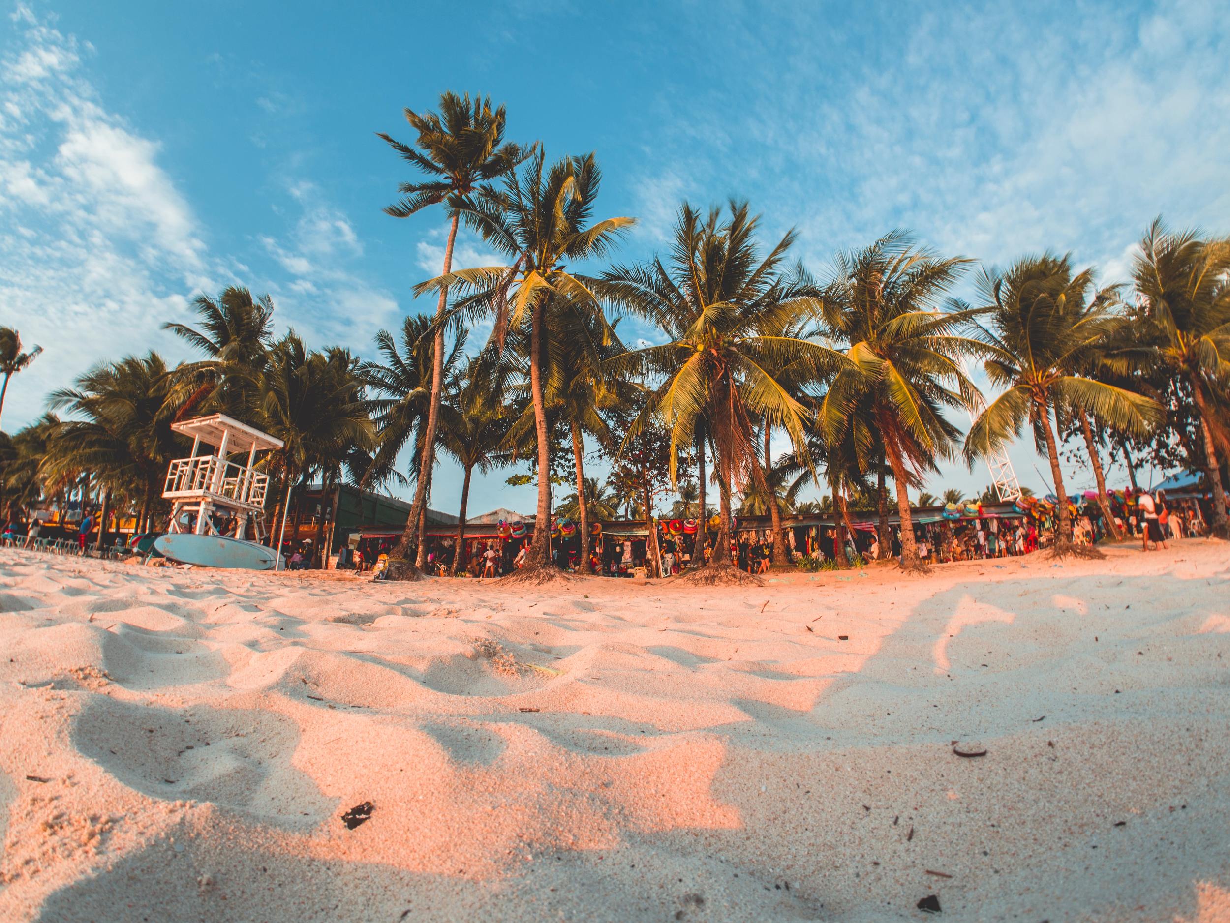 The best islands in the Philippines for beach hopping