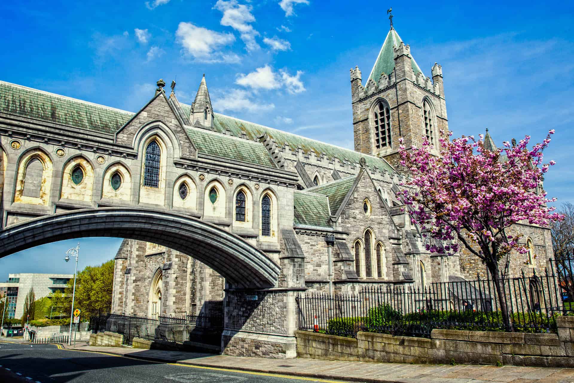 christ church cathedral - dublin things to do 