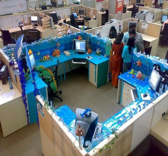 Office Prank: Water-themed cubicles